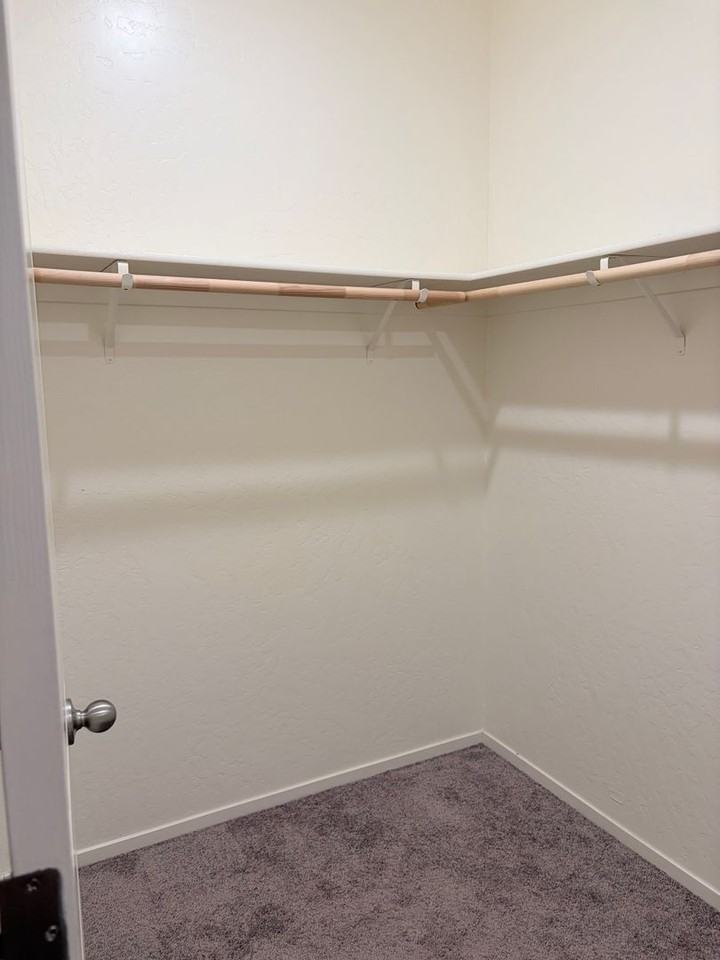 1588 Hartley Dr - Photo 6 of 17