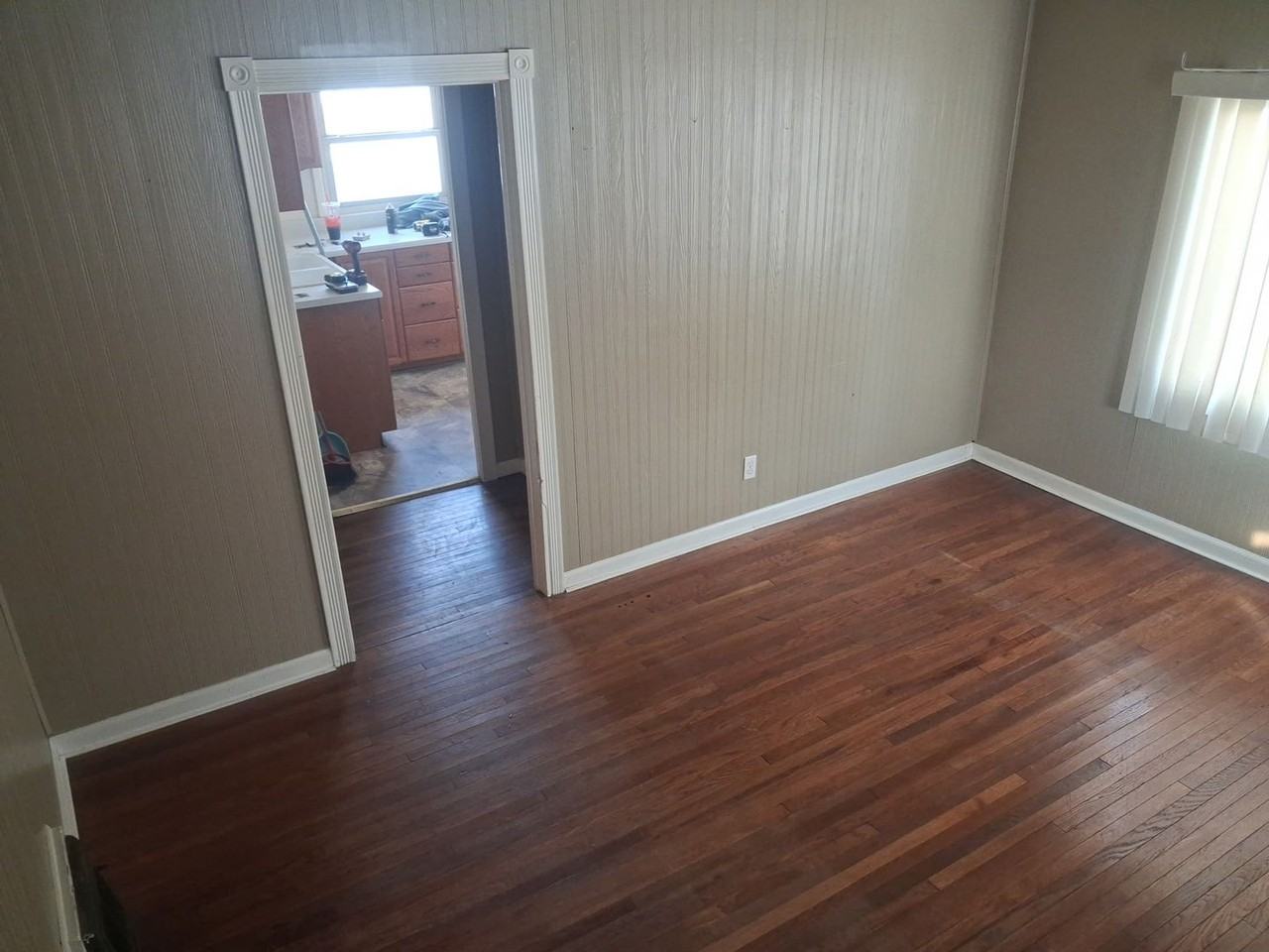 17 Ruth Ct - Photo 6 of 7