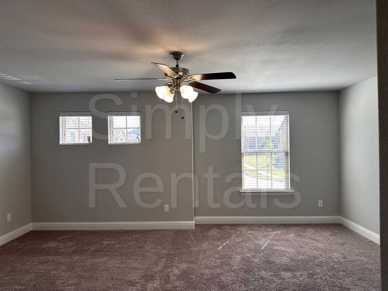 6801 Jade Dr - Photo 7 of 17