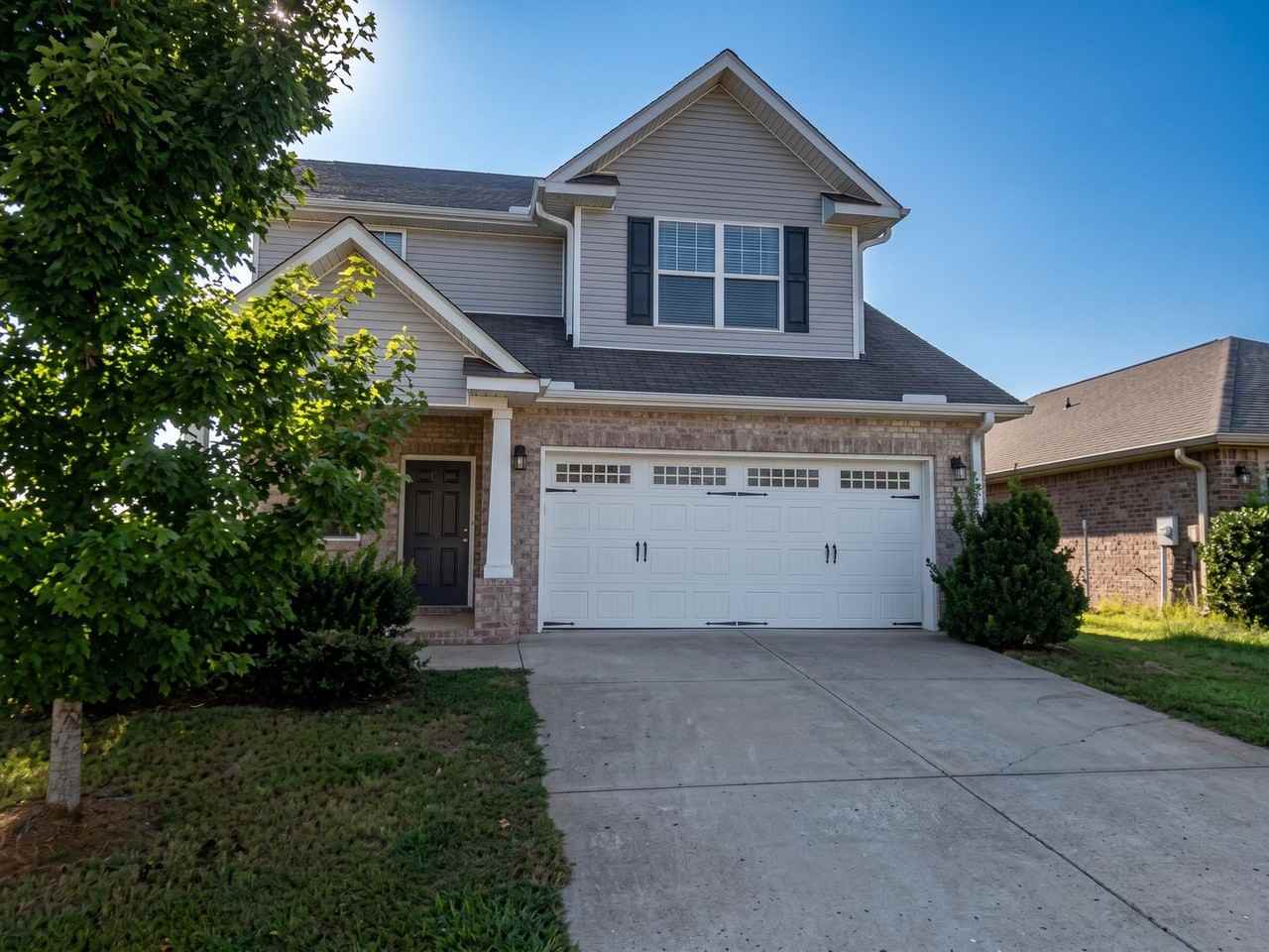 102 Daymark Dr - Photo 2 of 3