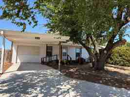 featured image of 6213 Nw Cherry Ave
