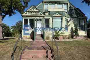 700 S 1st Ave - Photo 1 of 1