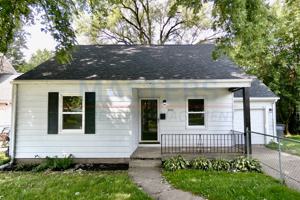 featured image of 3453 Saint Bernard Dr