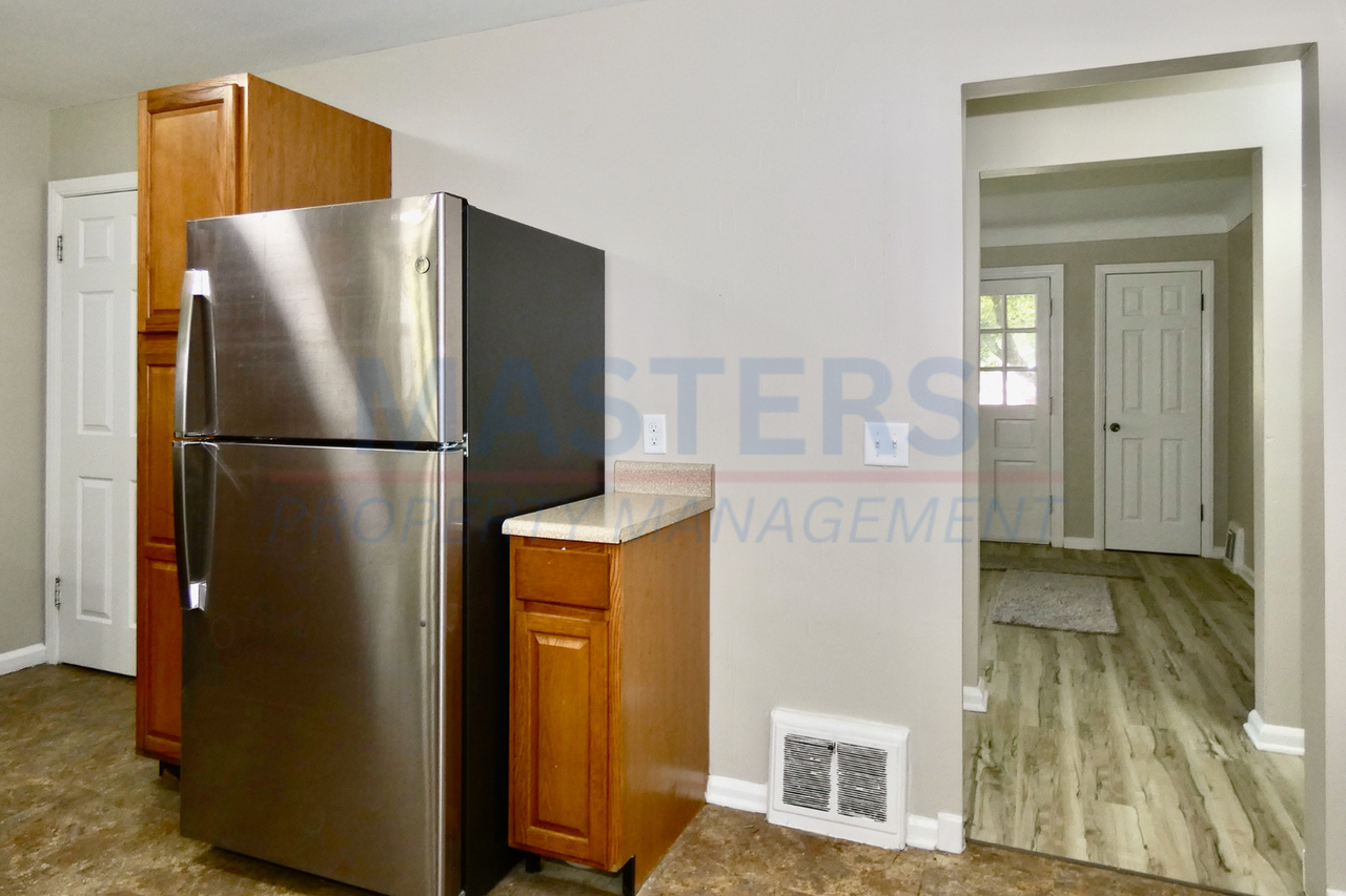 3453 Saint Bernard Dr - Photo 6 of 21