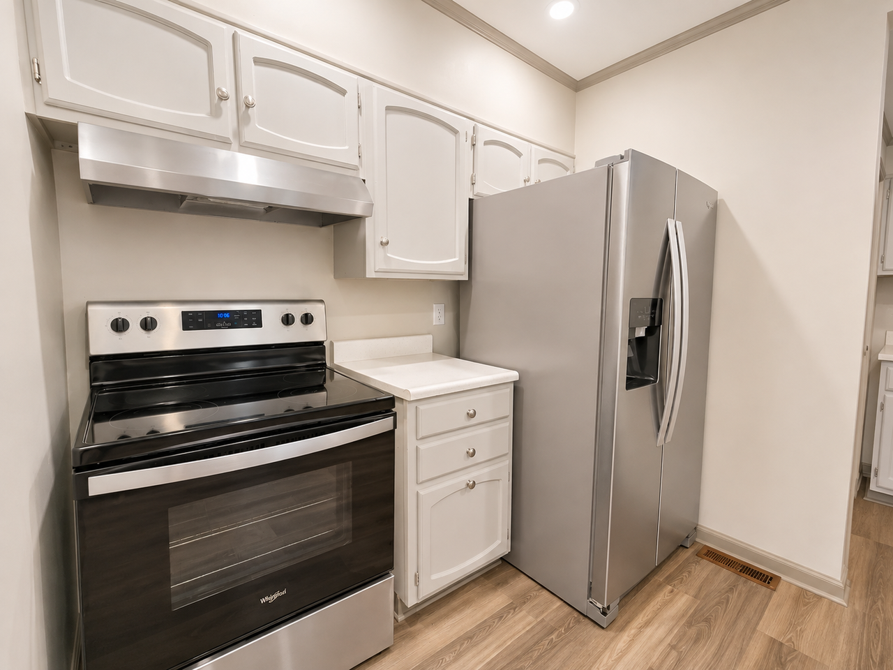 2104 Belmont Rd - Photo 5 of 10