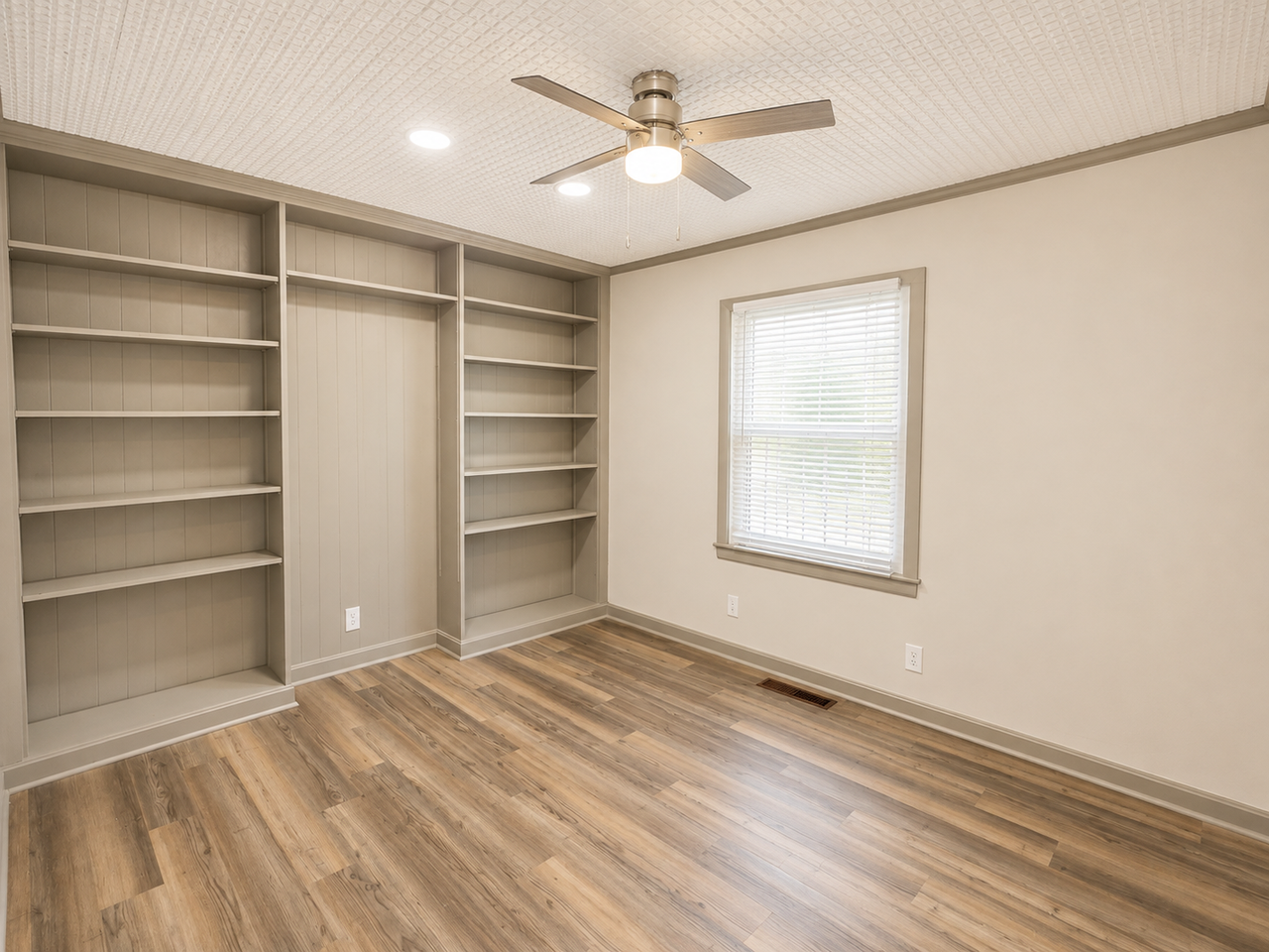 2104 Belmont Rd - Photo 7 of 10