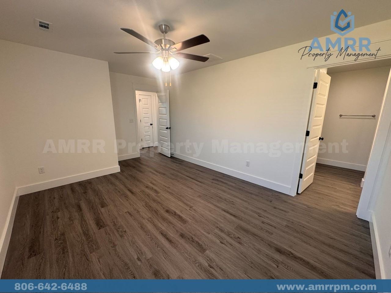 1905 Porter St - Photo 4 of 29
