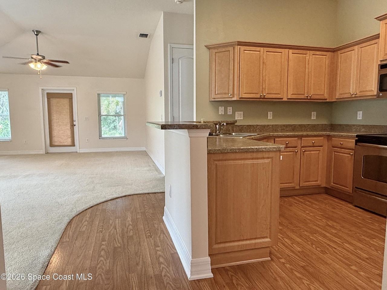 4210 Aria Dr - Photo 5 of 32