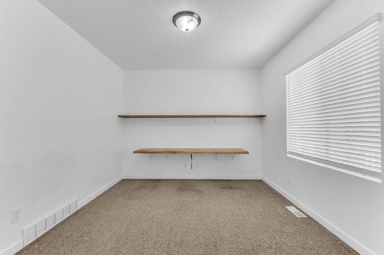 4018 W 1200 S - Photo 5 of 50