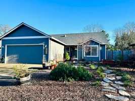 featured image of 23190 Sw William Ave