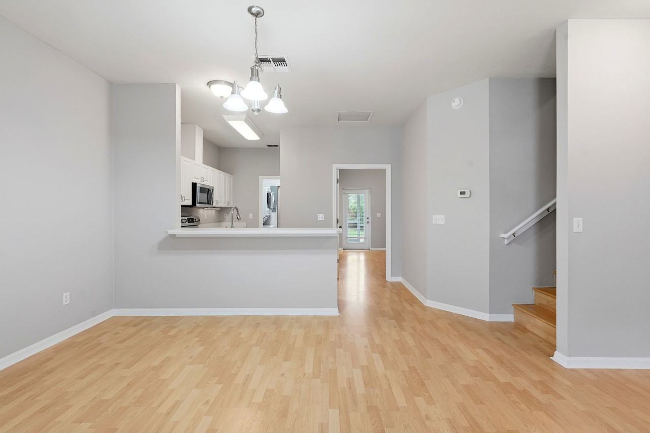 162 Sw 145th Dr - Photo 5 of 31
