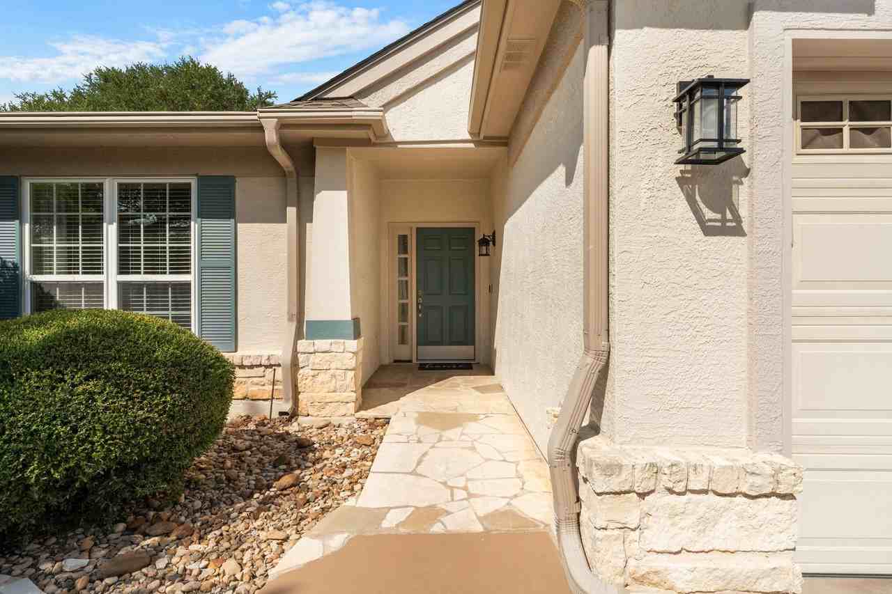 304 Klondike Dr - Photo 4 of 49
