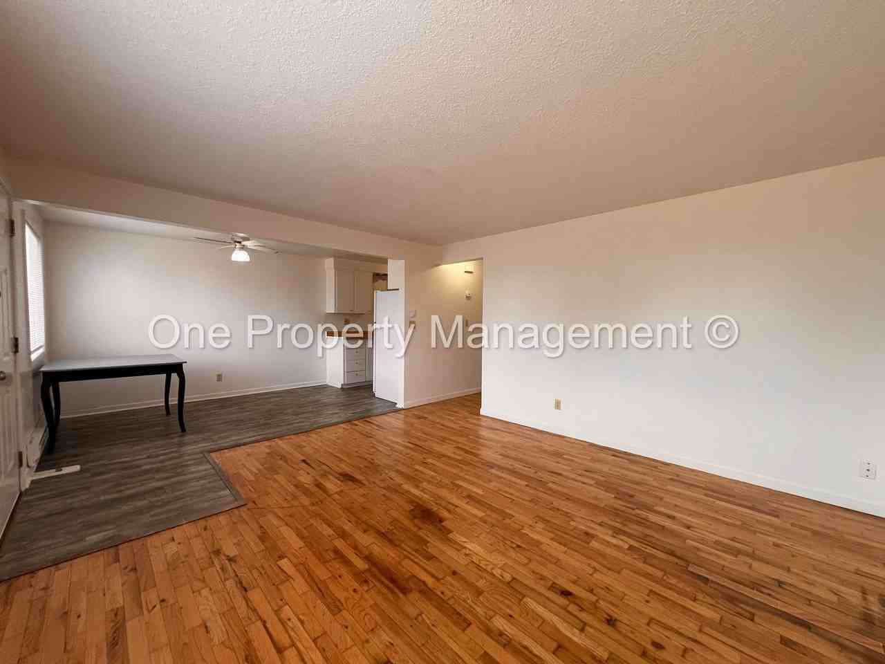 121 Se 98th Ave - Photo 5 of 17