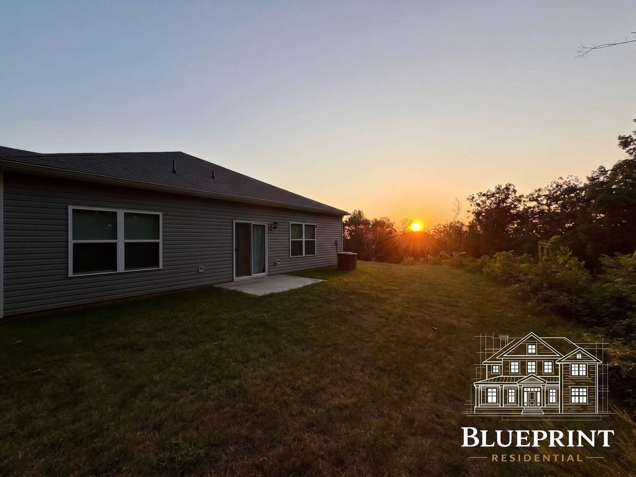 951 Utopia Ln - Photo 4 of 26