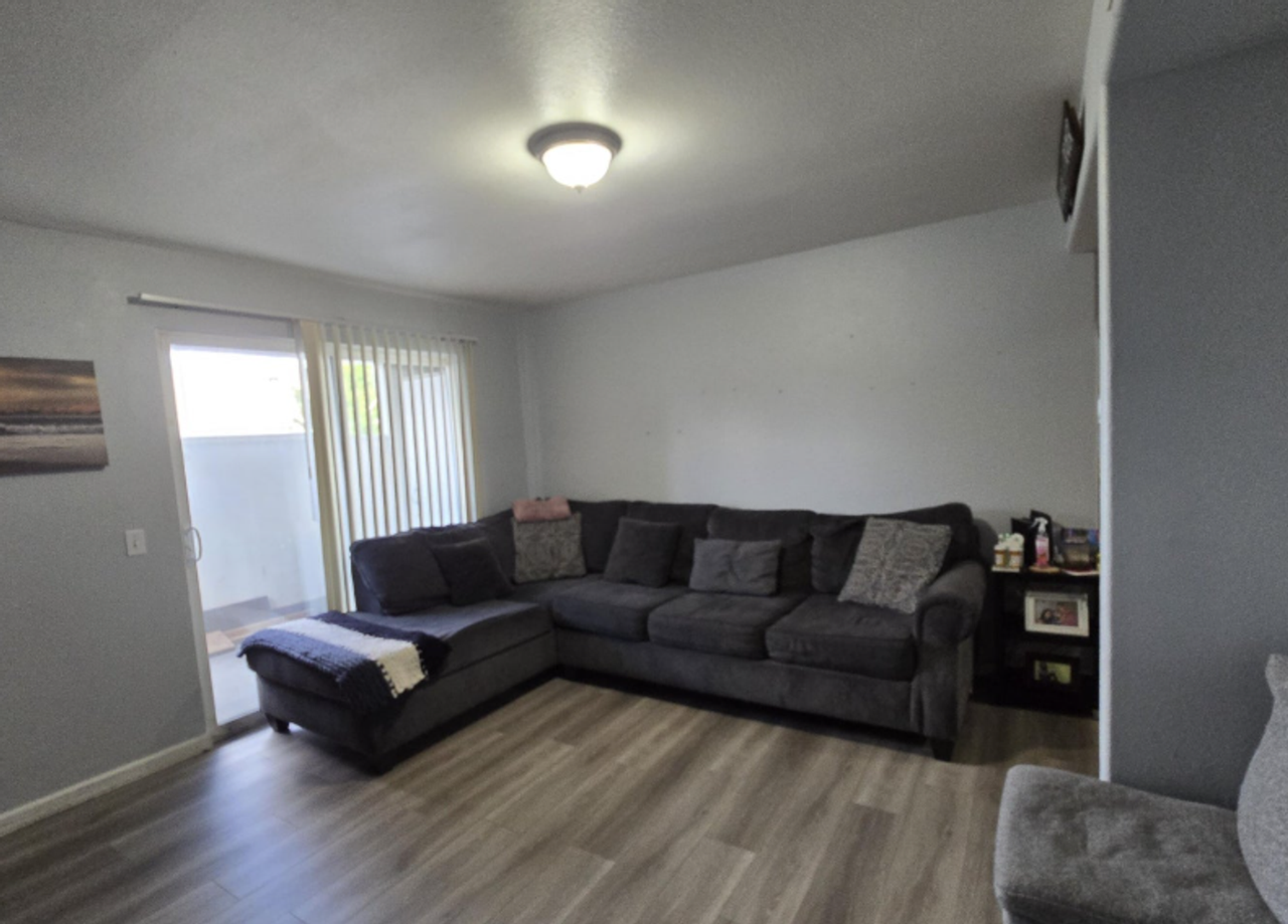 2000 Silverada Blvd #413 - Photo 4 of 7
