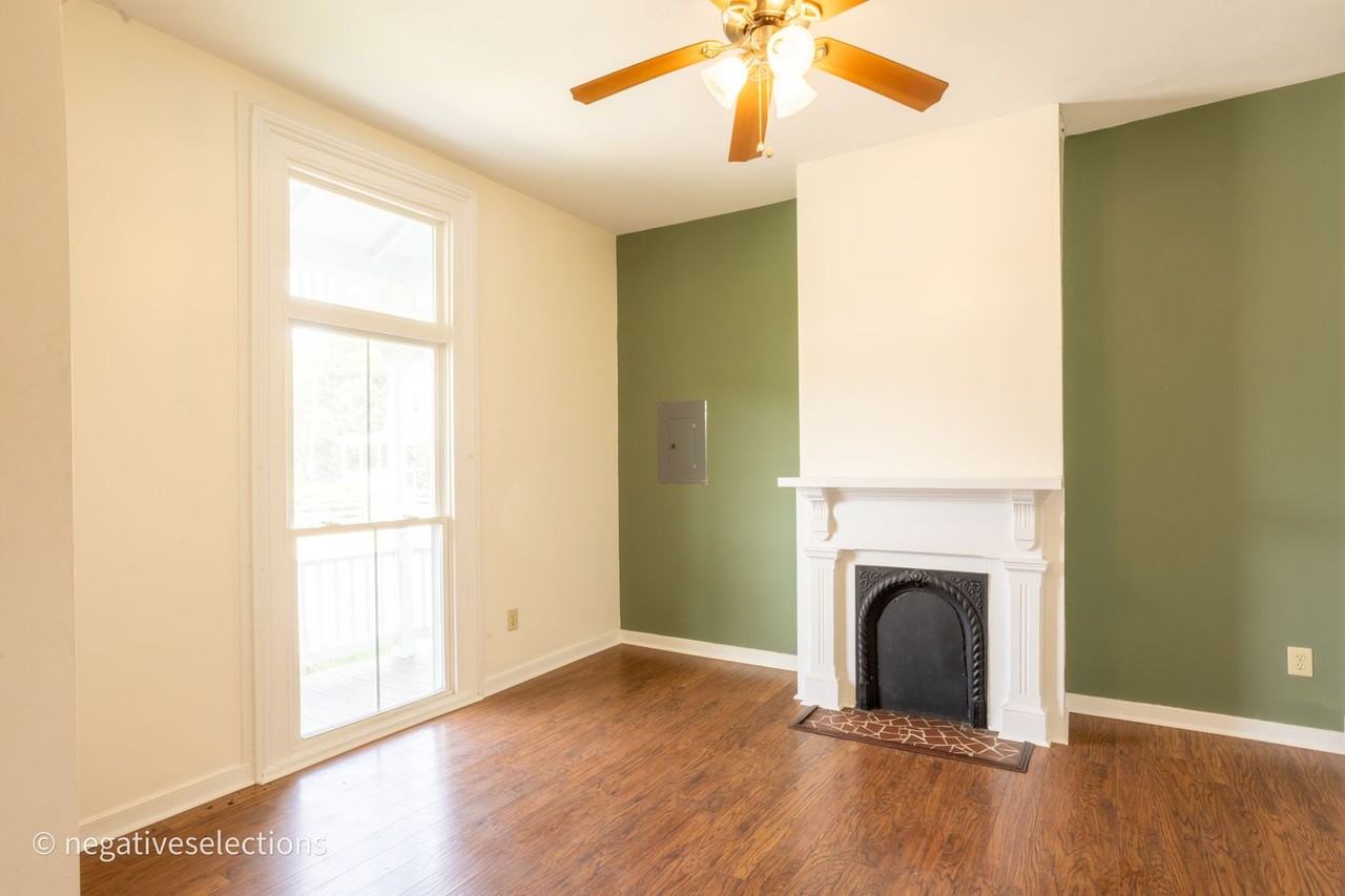 127 W Jackson St - Photo 2 of 26