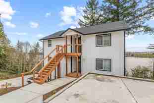 572 Columbia St #B - Photo 1 of 1