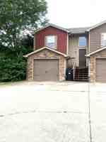 featured image of 1728 Thistlewood Dr