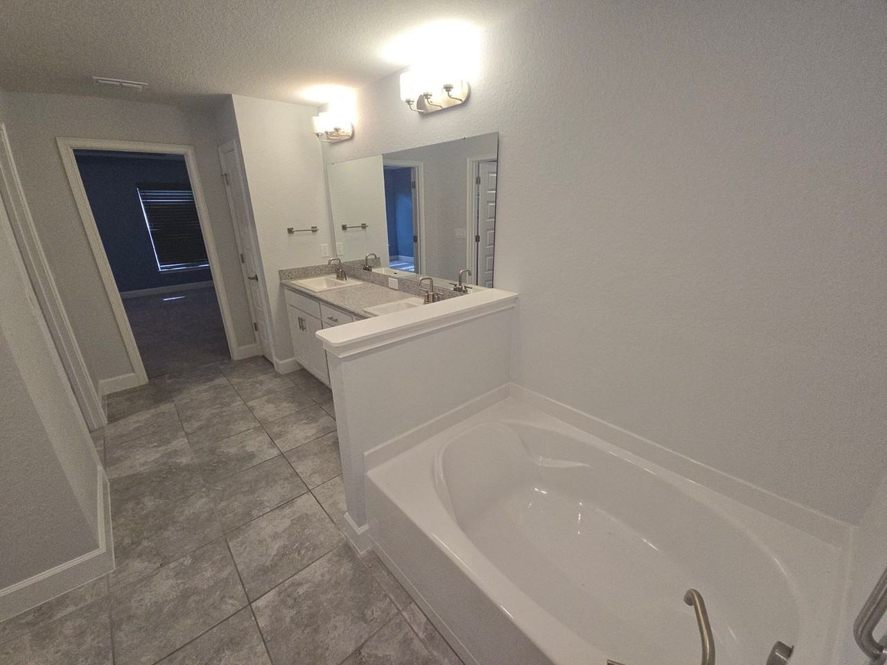 2107 Cartgate Ln - Photo 4 of 26