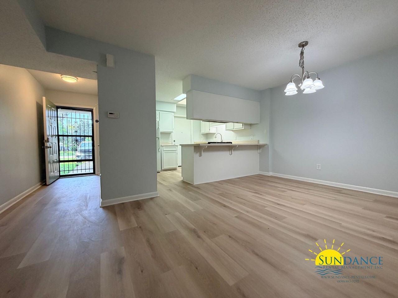 55 12th St - Photo 4 of 26