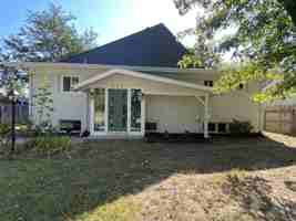 featured image of 556 N Colby Ave