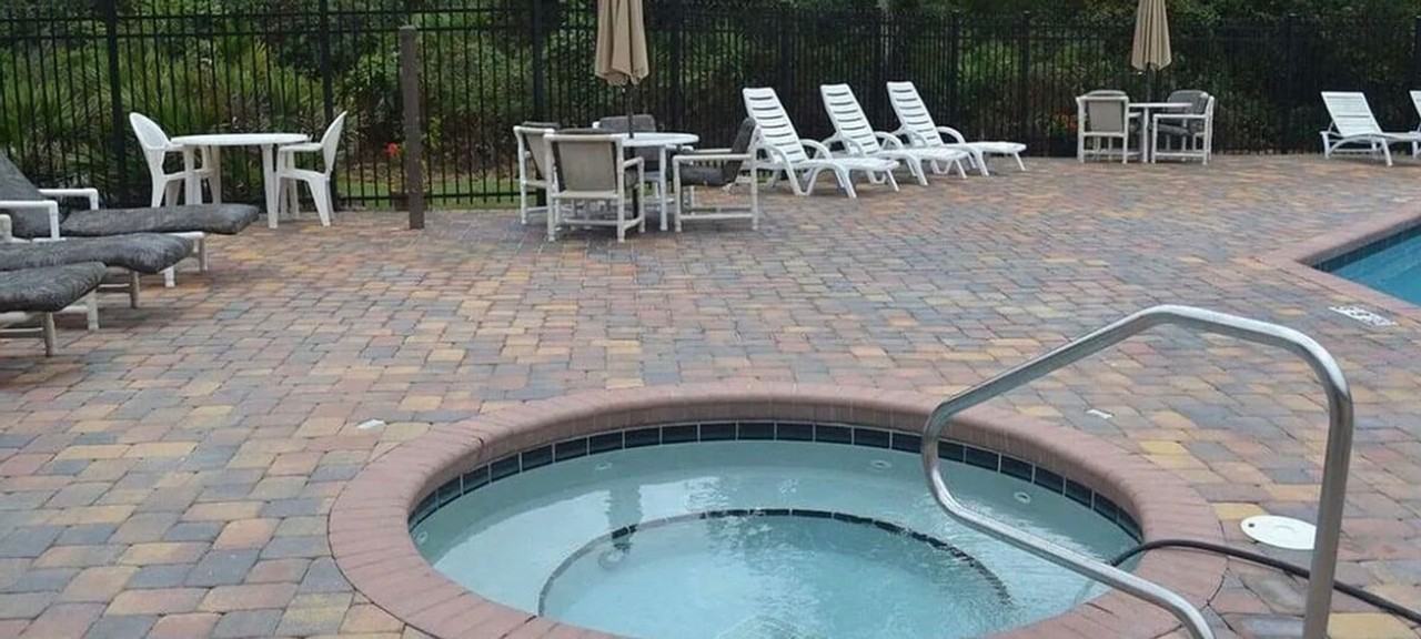 2490 Sweetwater Club Cir - Photo 3 of 6