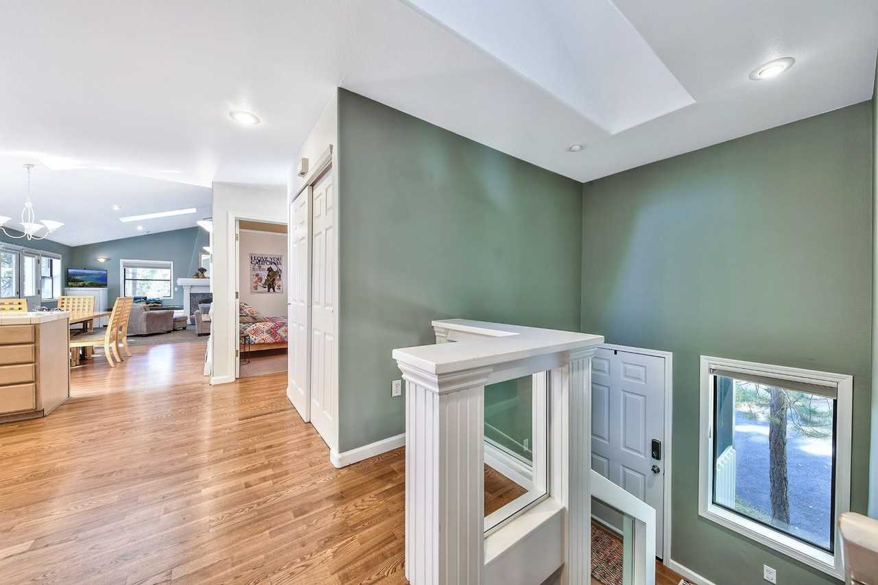 8862 Minnow Ave - Photo 4 of 23
