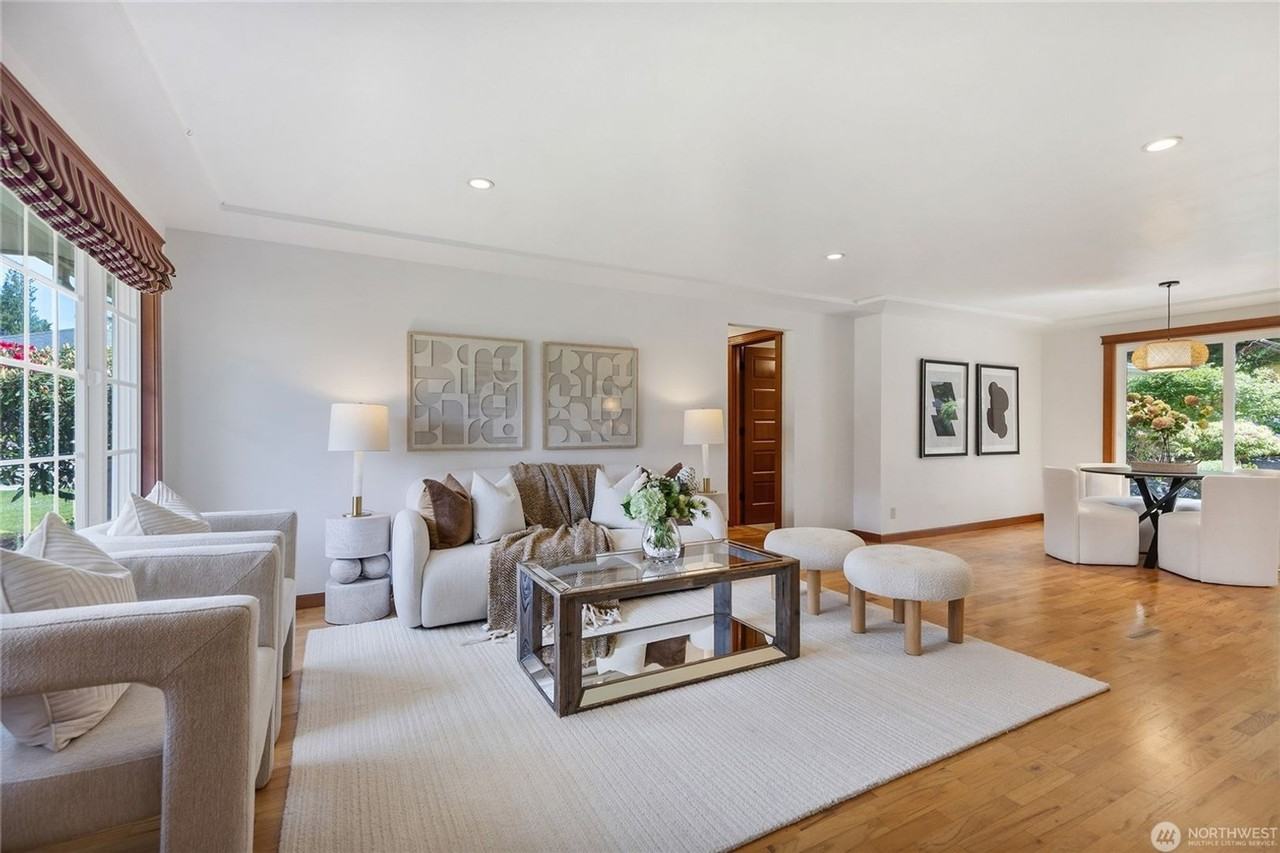 23915 110th Pl W - Photo 7 of 29