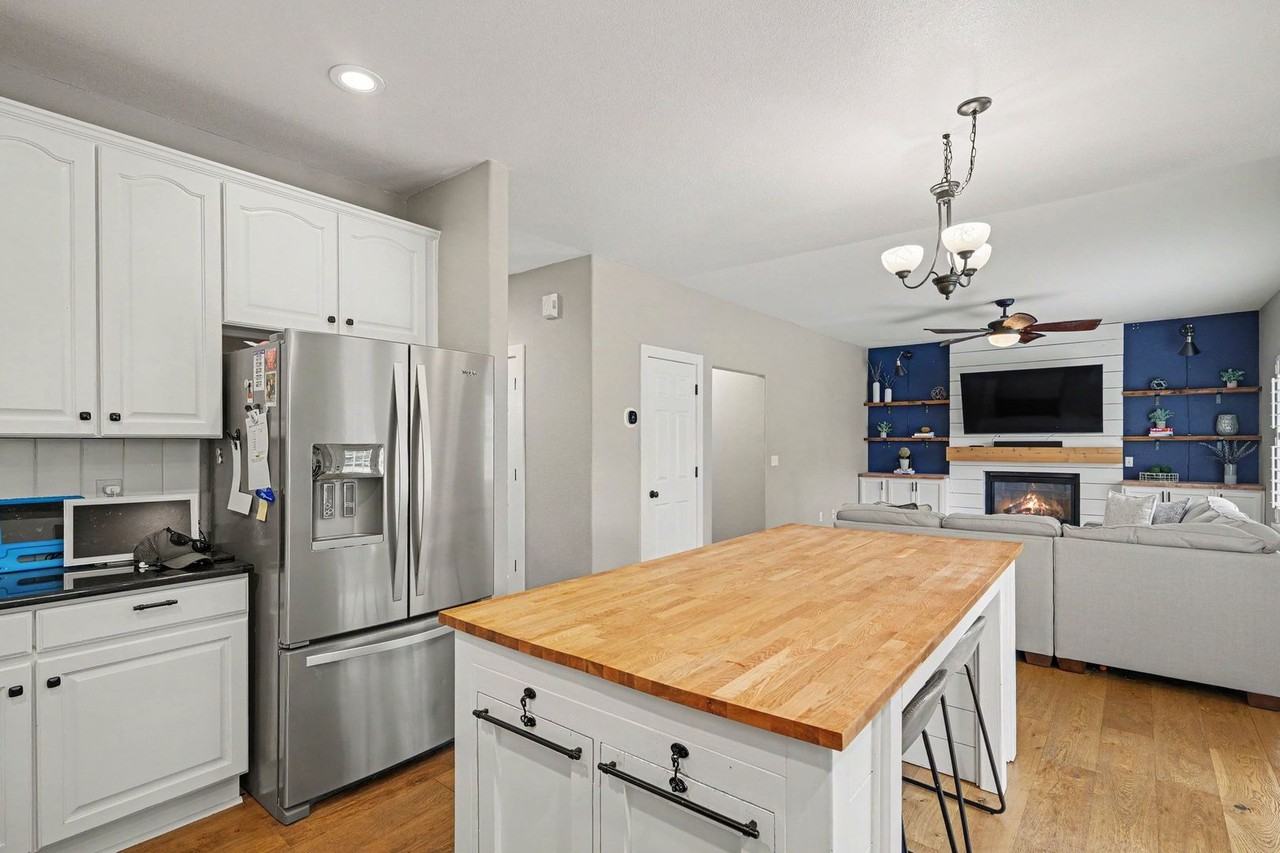 1263 N Calhan Ave - Photo 7 of 26