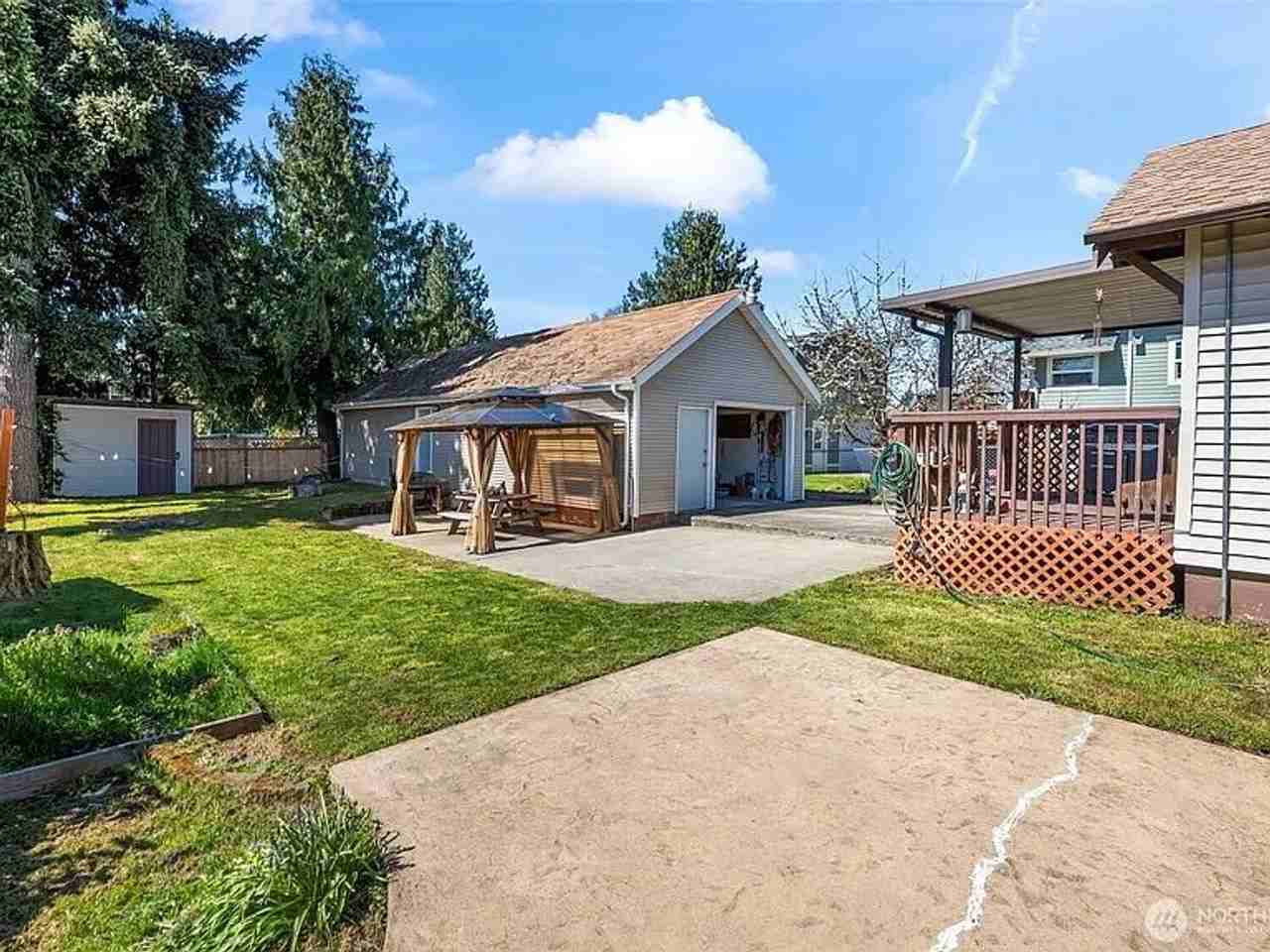 5436 S Thompson Ave - Photo 2 of 21