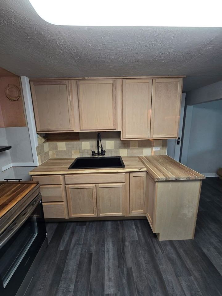 5436 S Thompson Ave - Photo 7 of 21