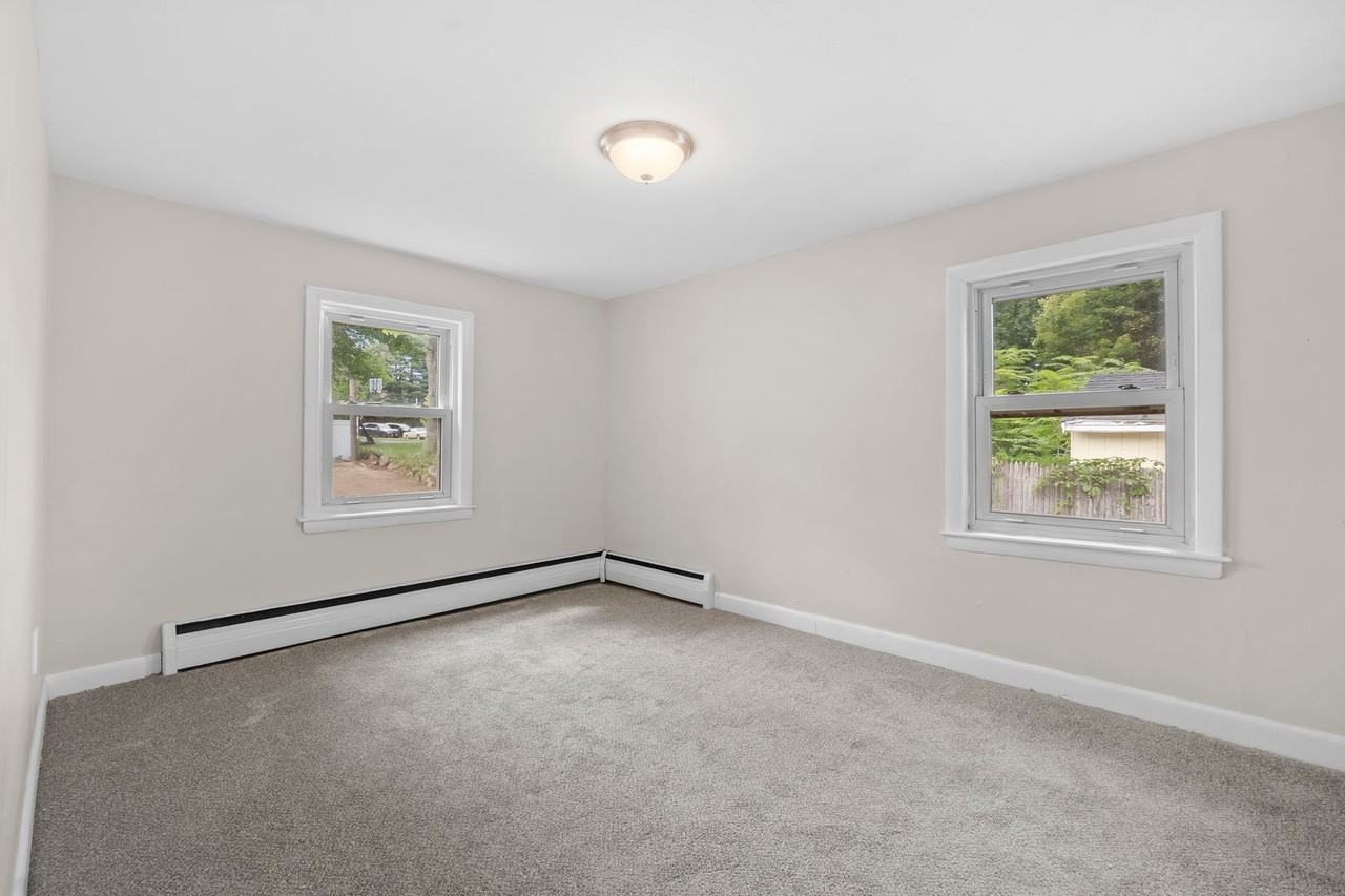 7 Smith St - Photo 5 of 7