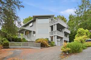featured image of 19749 53rd Ave Ne