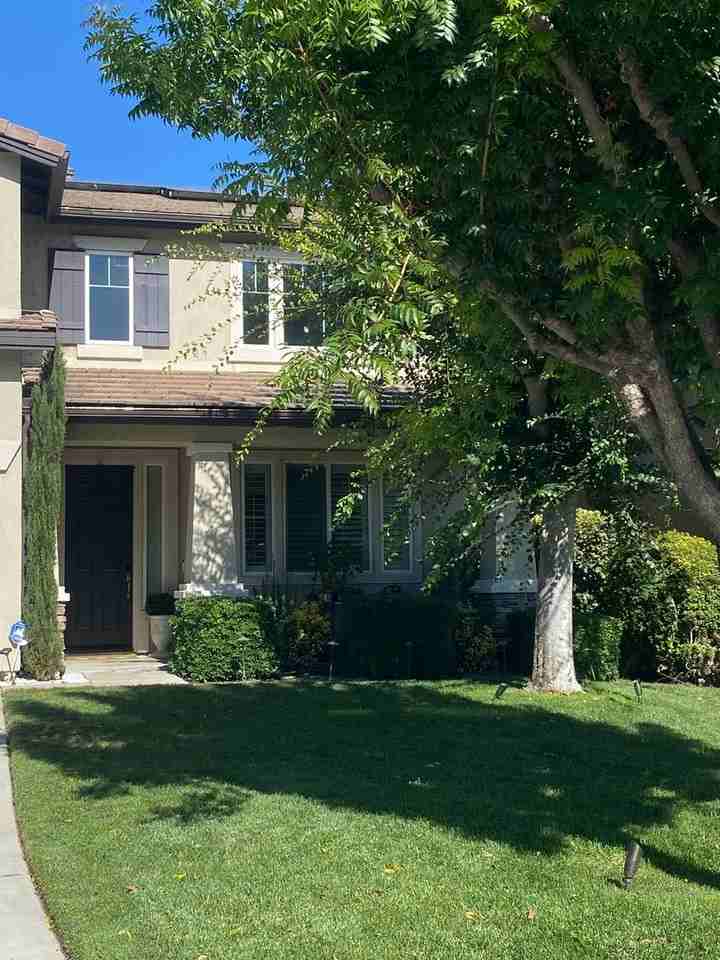14660 Meadowsweet Dr - Photo 2 of 50