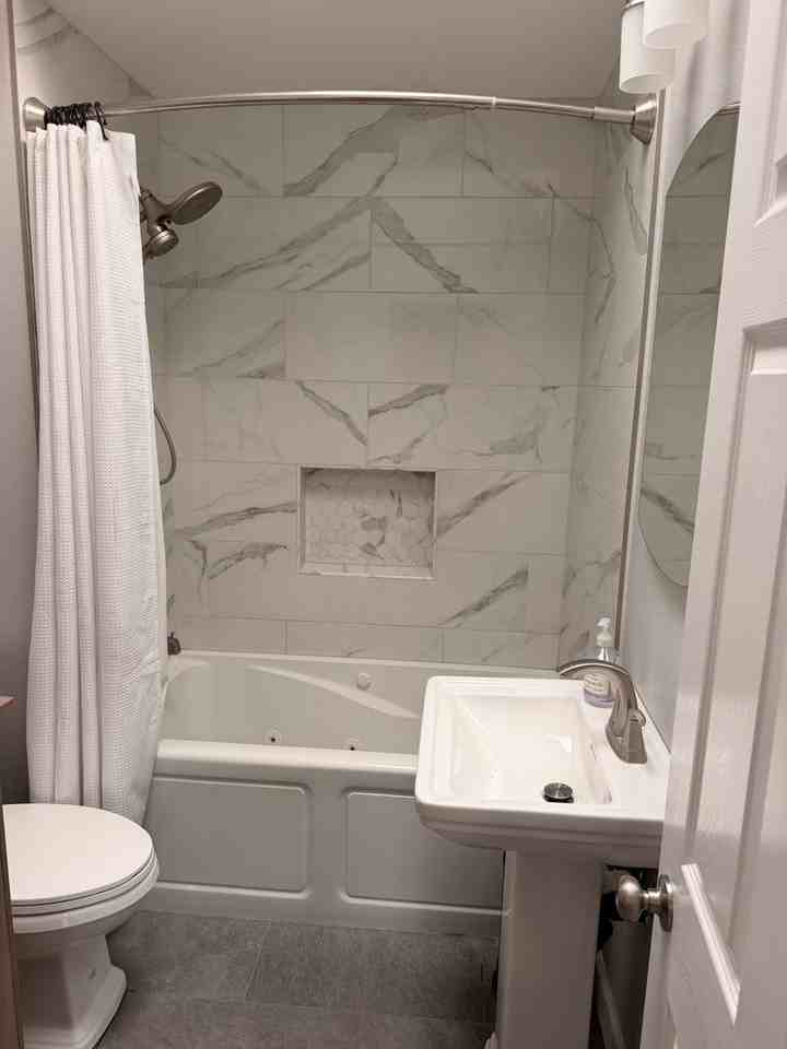 1108 Jay Ave - Photo 5 of 8