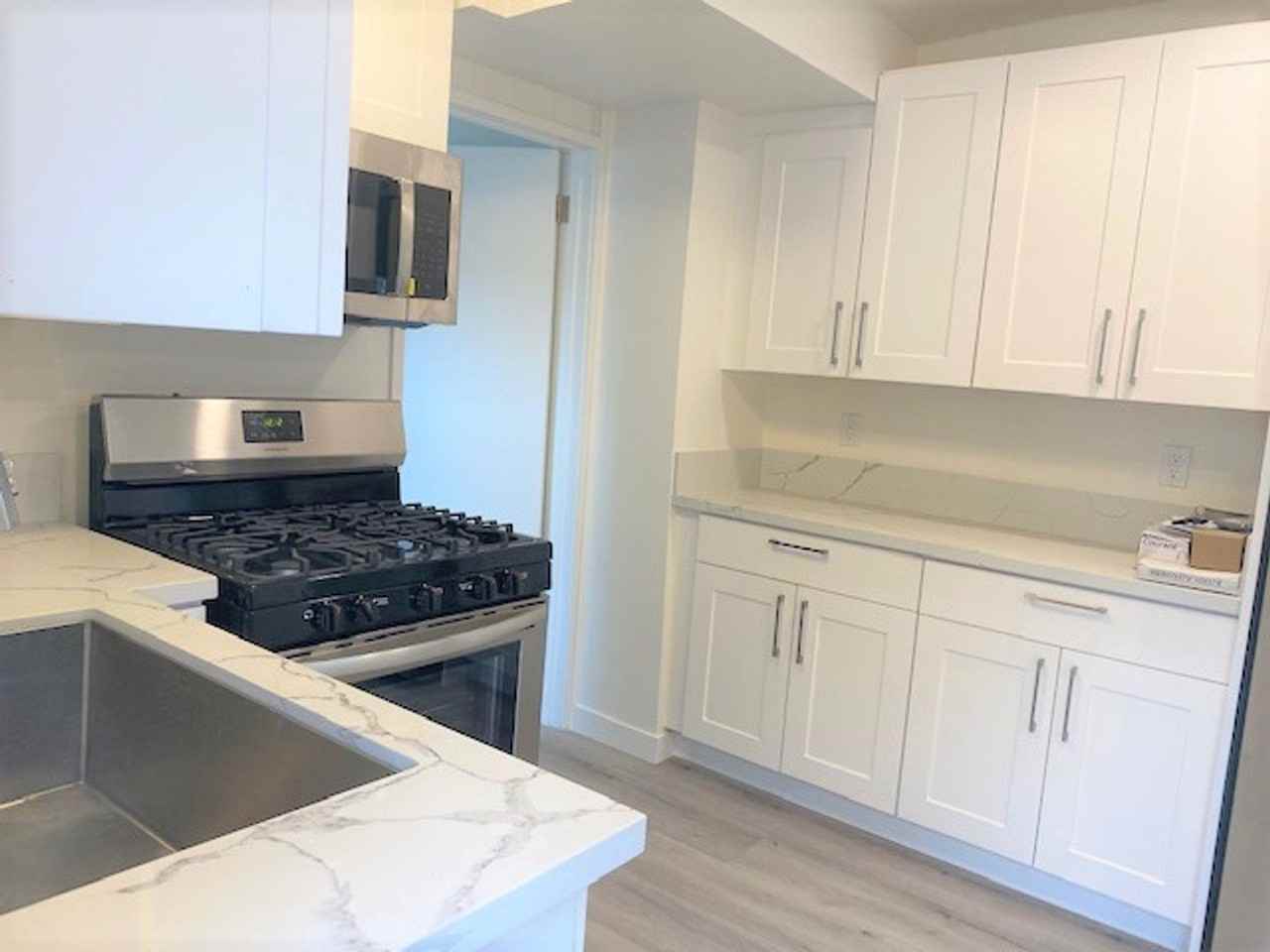 5013 Genevieve Ave #5021 - Photo 2 of 11