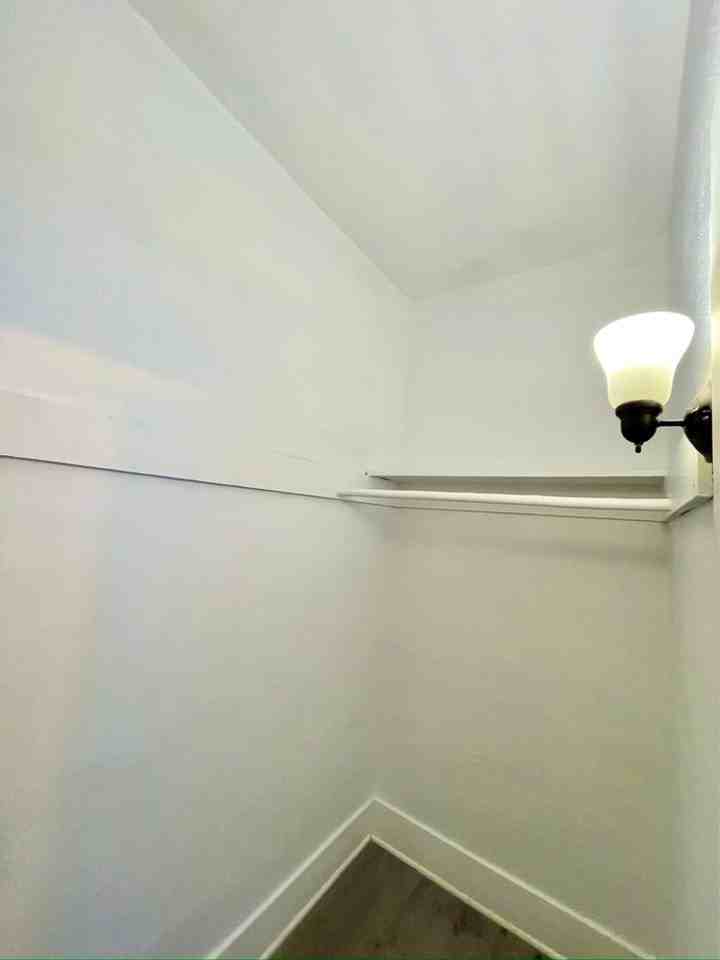 1651 W 11th Pl #1651 - Photo 7 of 11