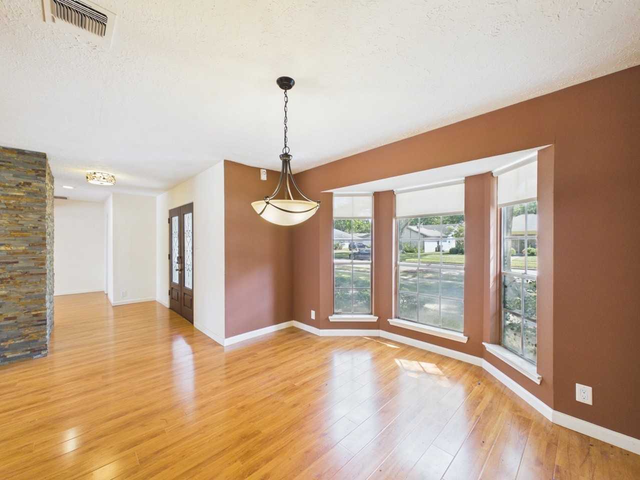 12842 Westmere Dr - Photo 6 of 41