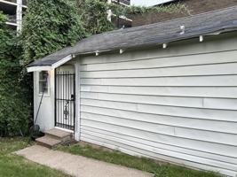 featured image of 124 Carson Ct