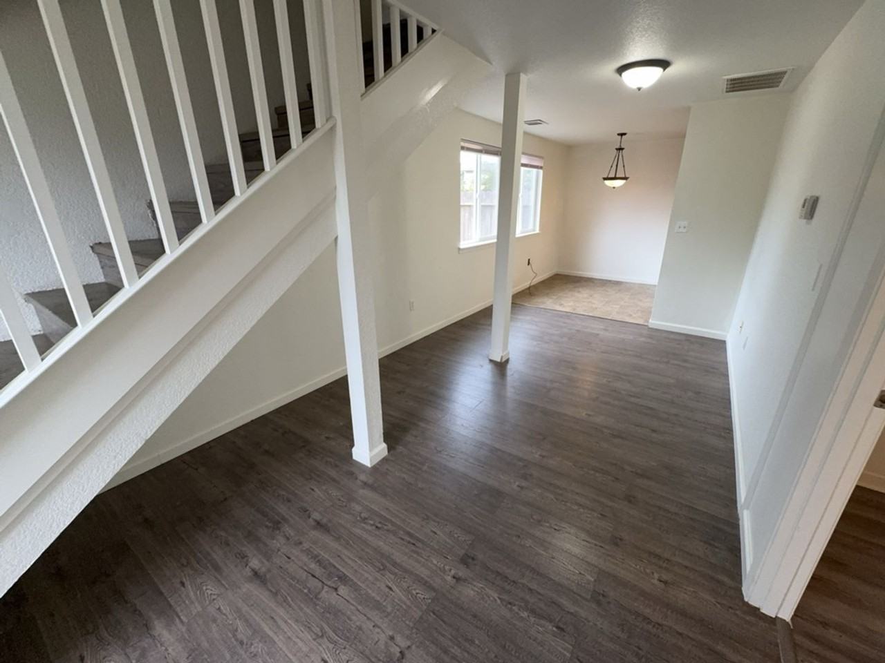 4539 Valley West Blvd - Photo 4 of 17