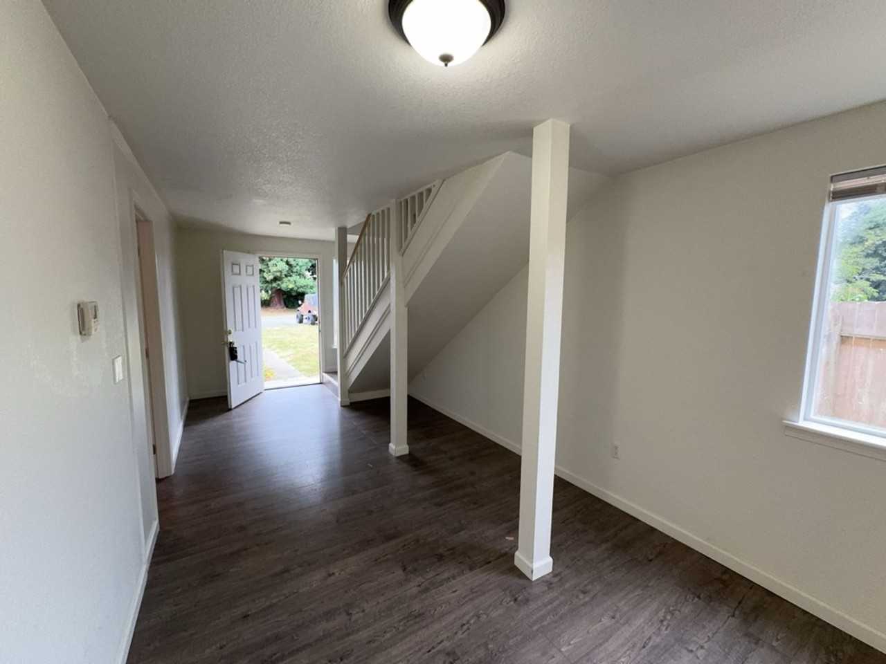 4539 Valley West Blvd - Photo 5 of 17