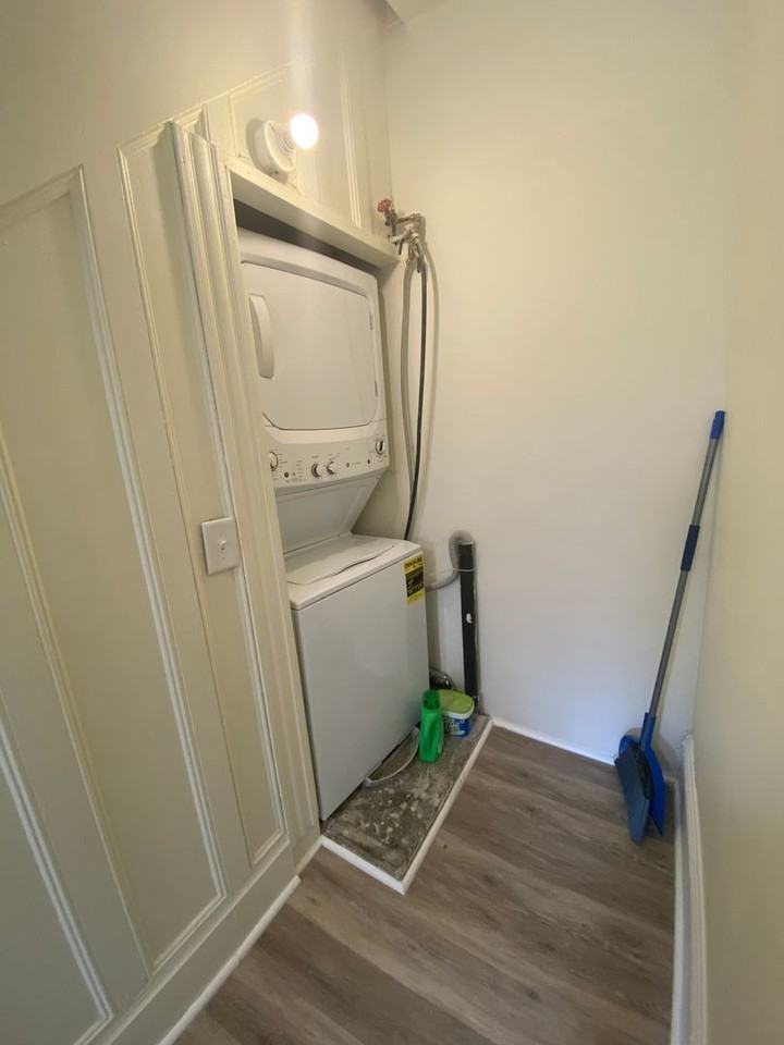 427 Saint Joseph St Fl 1 - Photo 4 of 23