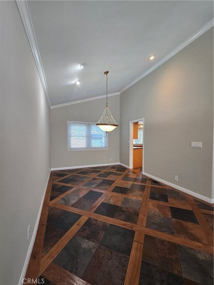 4509 Guava Ave - Photo 5 of 24
