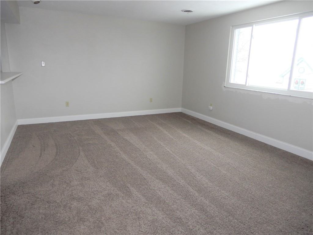 317 W Grant St ##2 - Photo 2 of 15