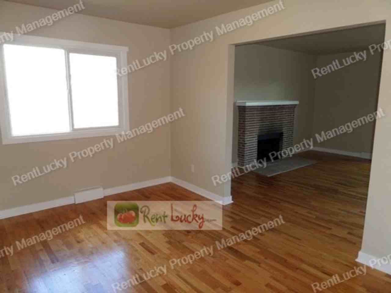 2102 N Ferdinand St - Photo 6 of 24