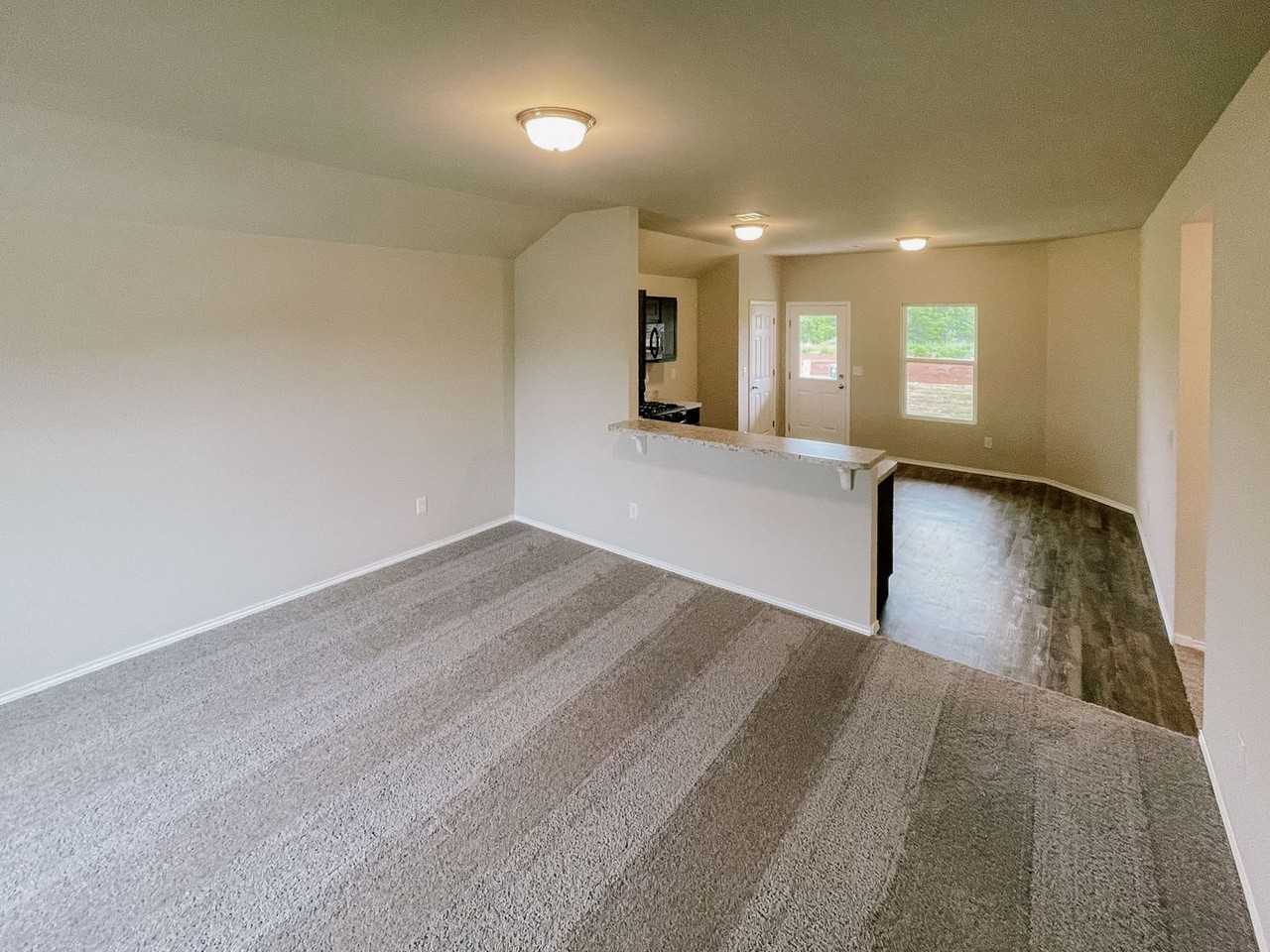 9428 Nw 122nd Ter - Photo 2 of 9