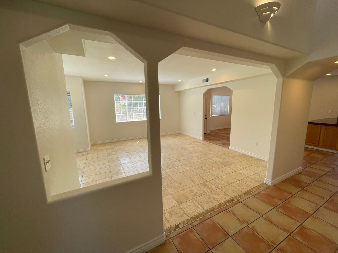 4527 Hollister Ave - Photo 2 of 33