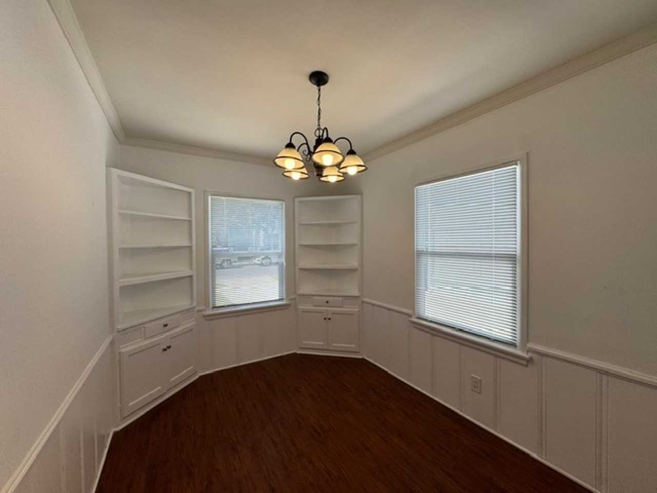 4132 Vantage Ave - Photo 7 of 23
