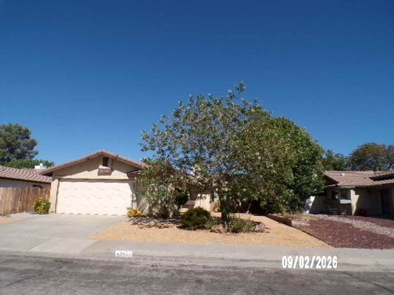 43702 La Paz Ln - Photo 2 of 18