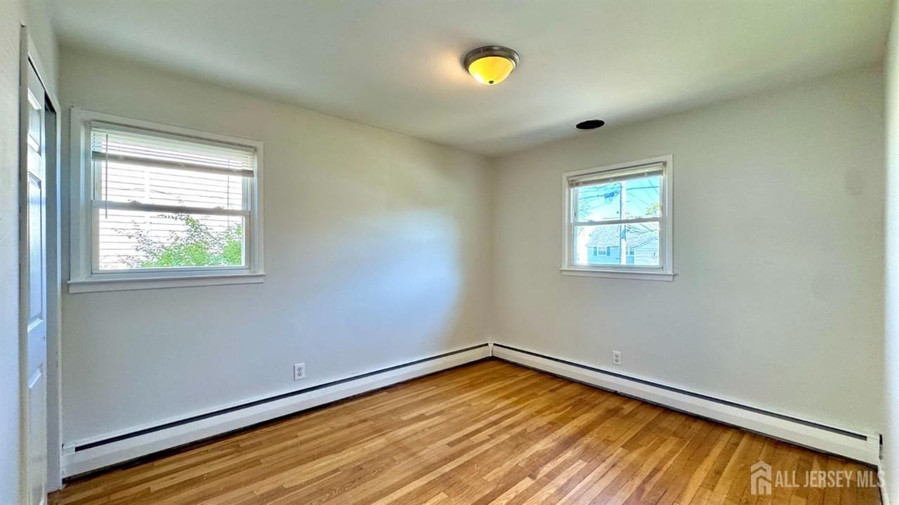 69 Mercer St - Photo 7 of 15